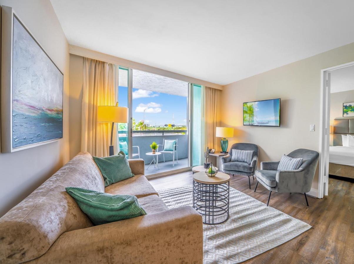 Waterview Condo- Spacious 2 Bedroom - Central - Steps To Beach Fort Lauderdale Esterno foto